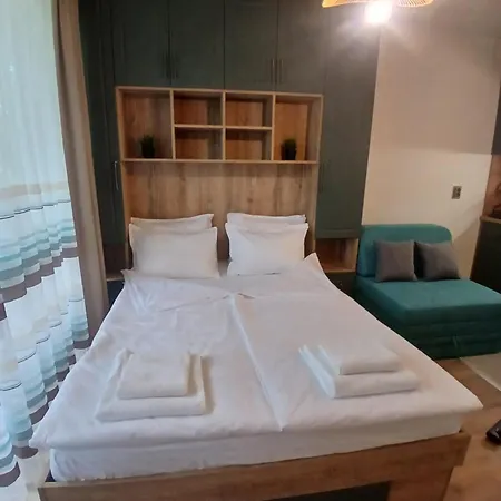 Apartman One *